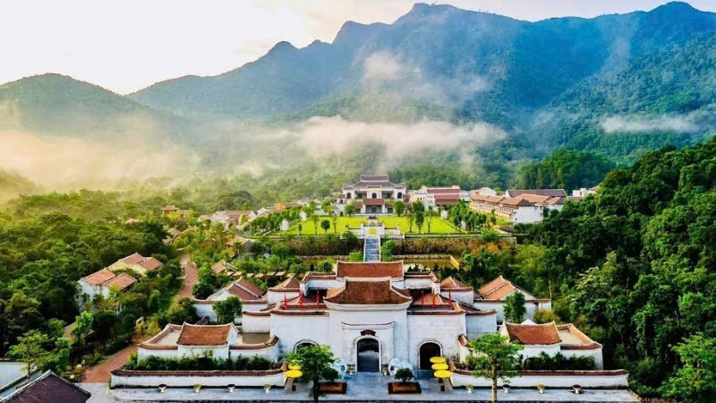 Cung Trúc lâm Yên Tử là nơi diễn ra các sự kiện về văn hóa, tôn giáo tầm cỡ quốc gia và quốc tế.